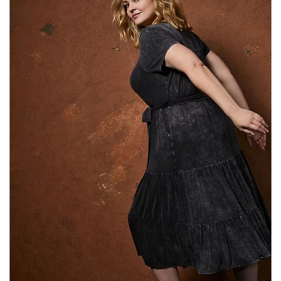 torrid Dresses & Skirts - Torrid tiered super soft midi